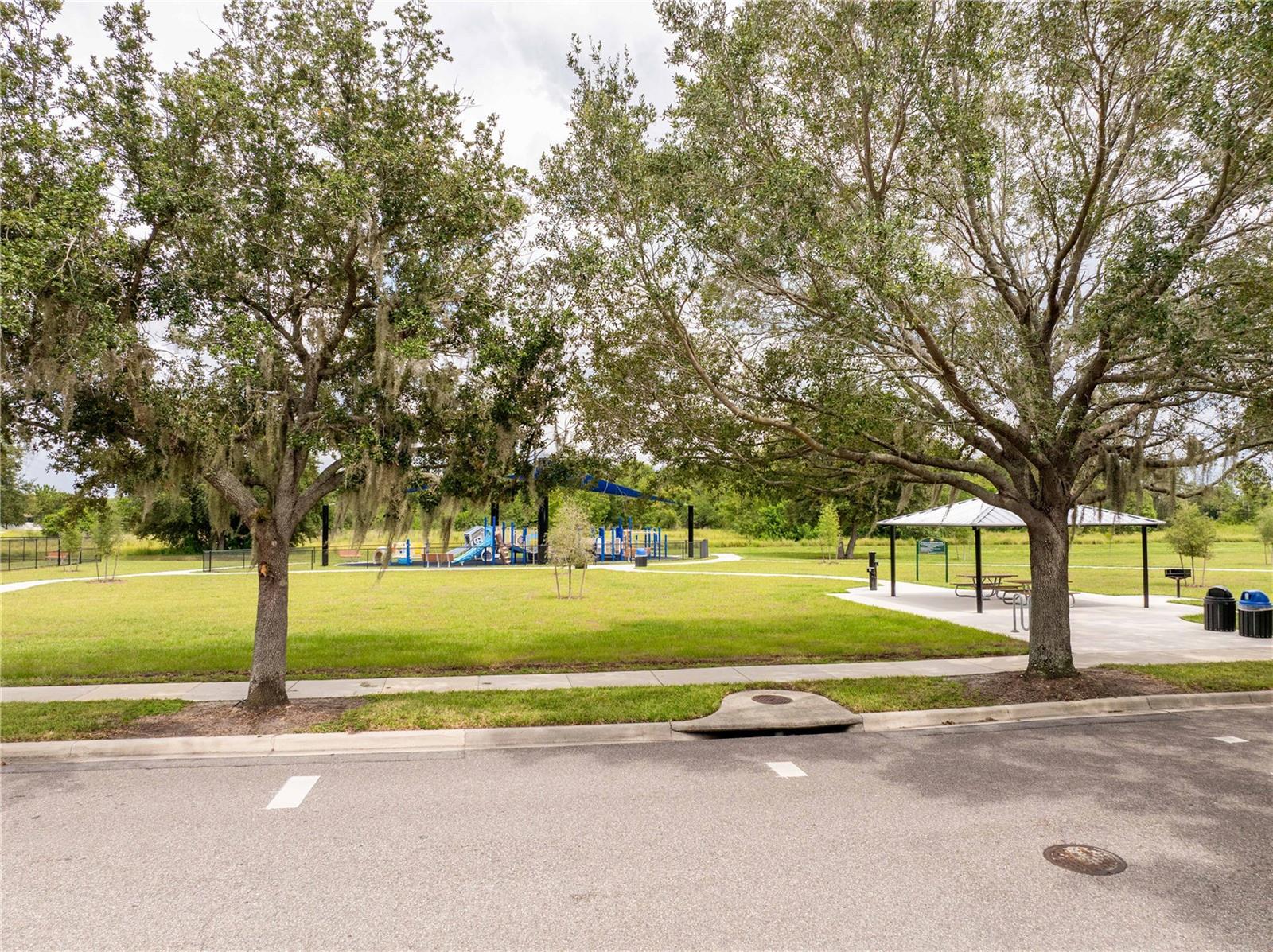 Image 16 of 60 For 12796 Garridan Avenue