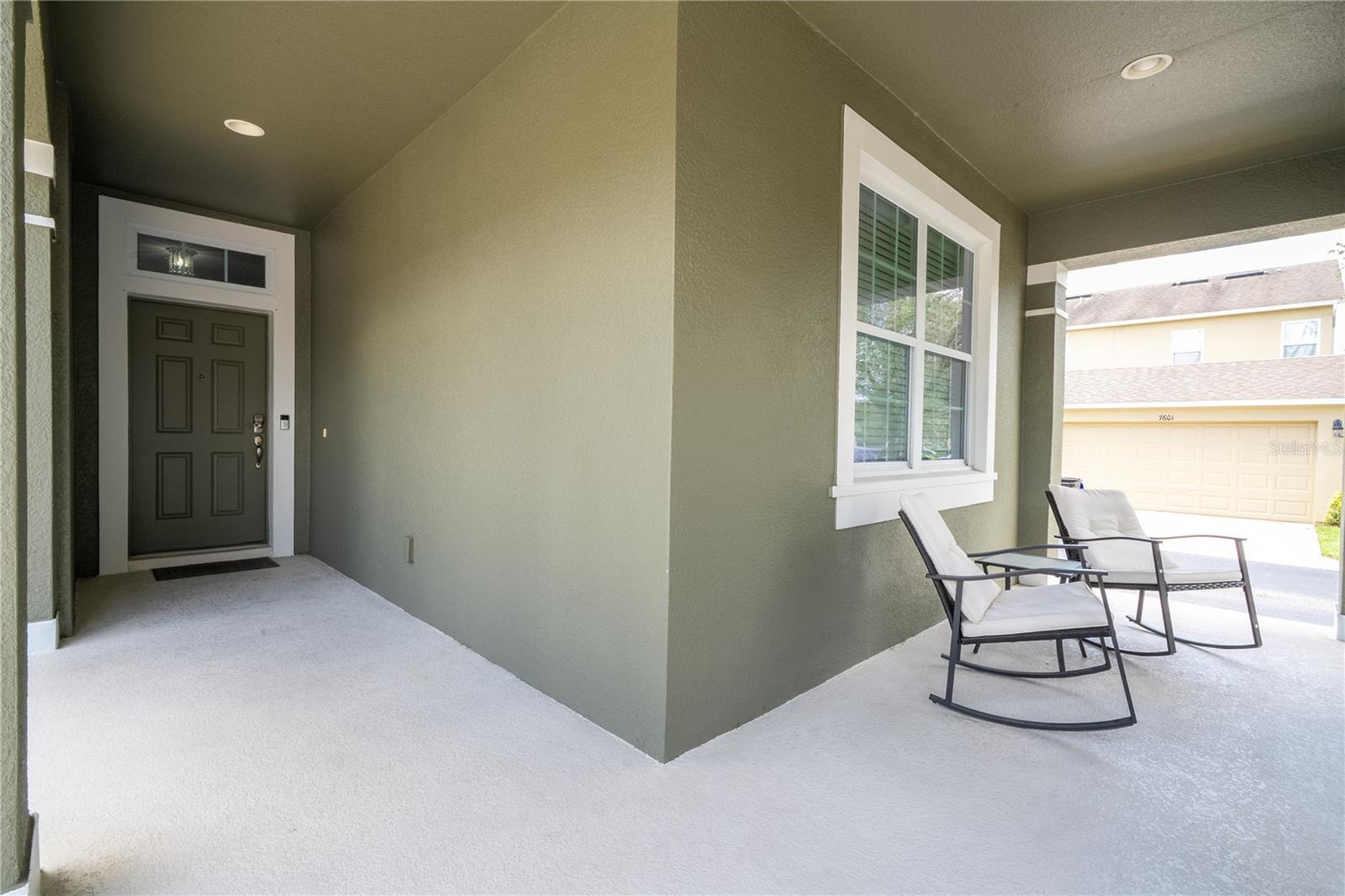 Image 22 of 60 For 12796 Garridan Avenue