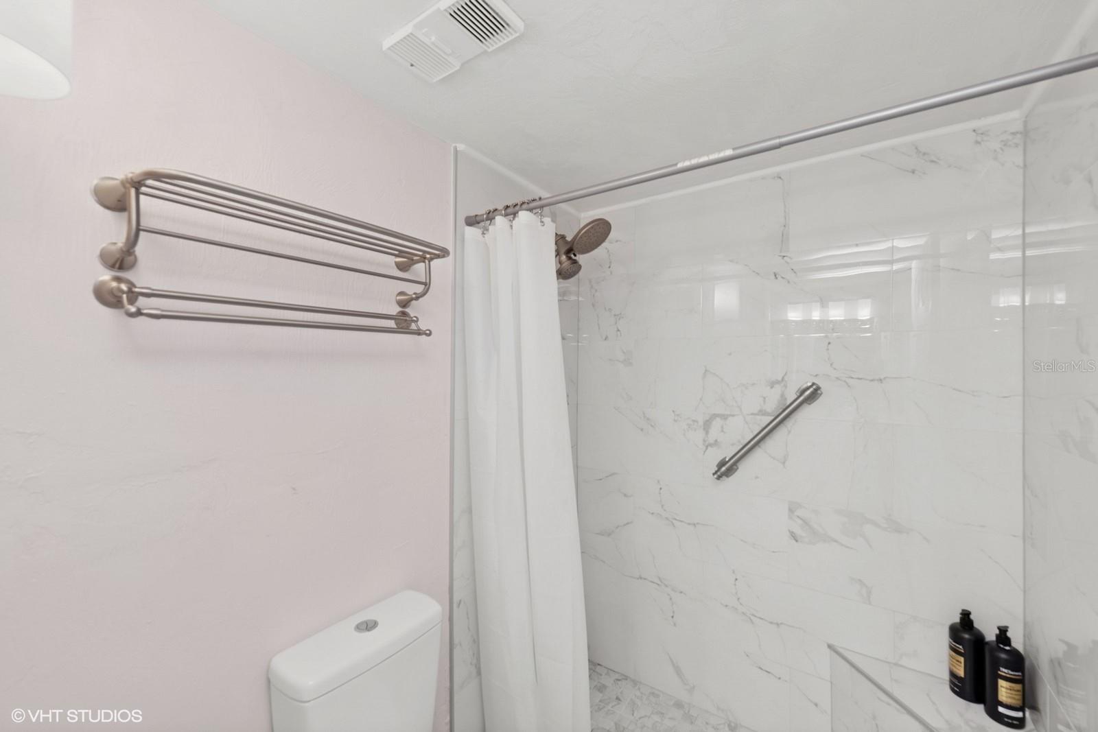 Image 8 of 16 For 2700 Atlantic Avenue 211