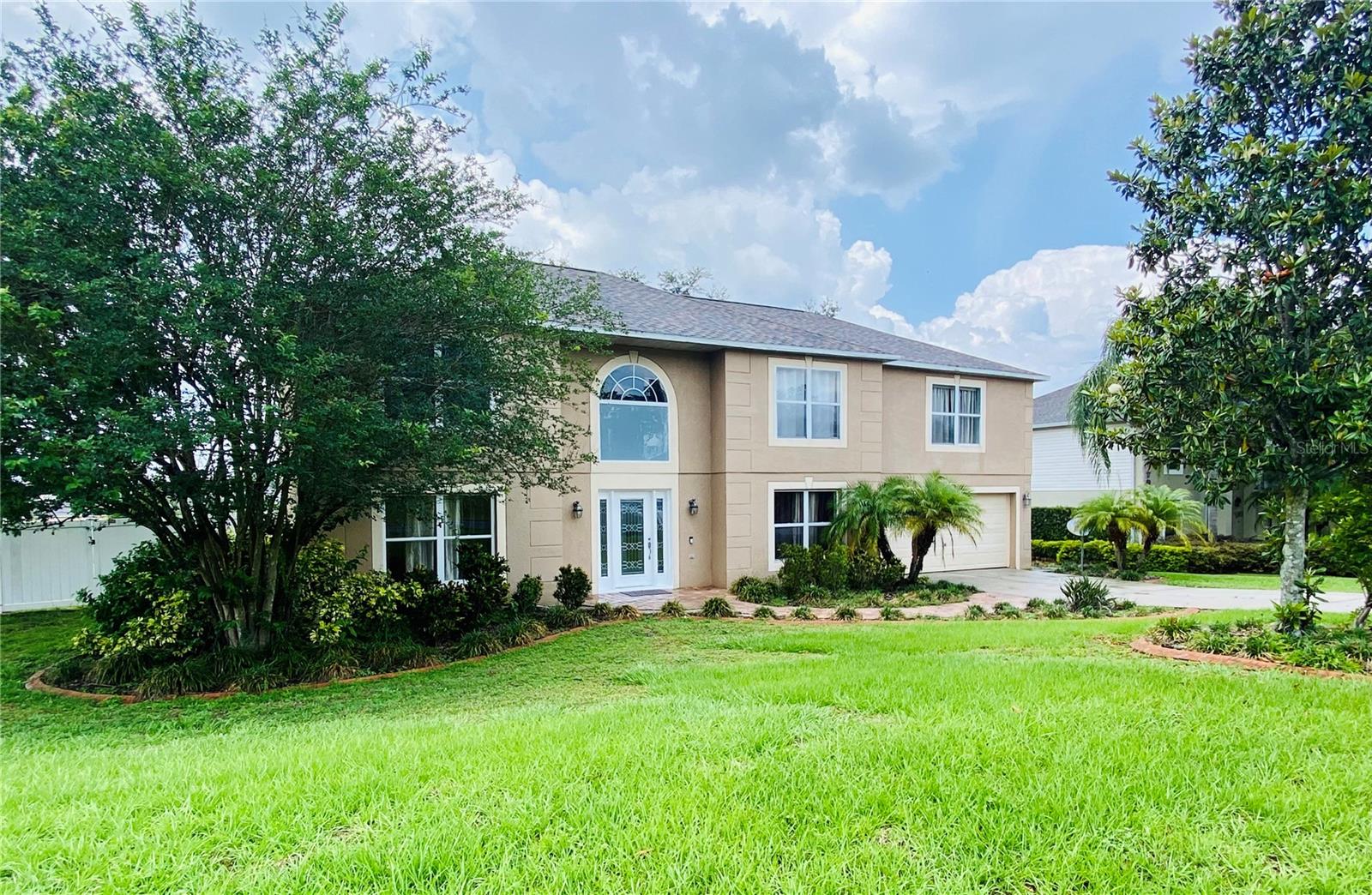 Image 2 of 26 For 9732 Water Fern Circle