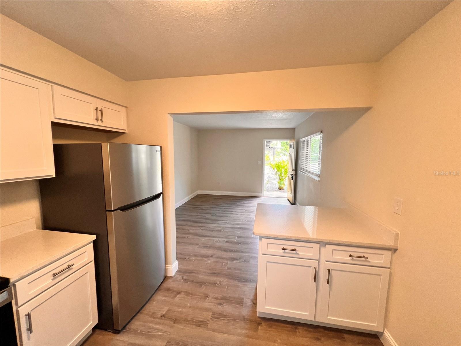 Image 6 of 20 For 2412 Formosa Avenue