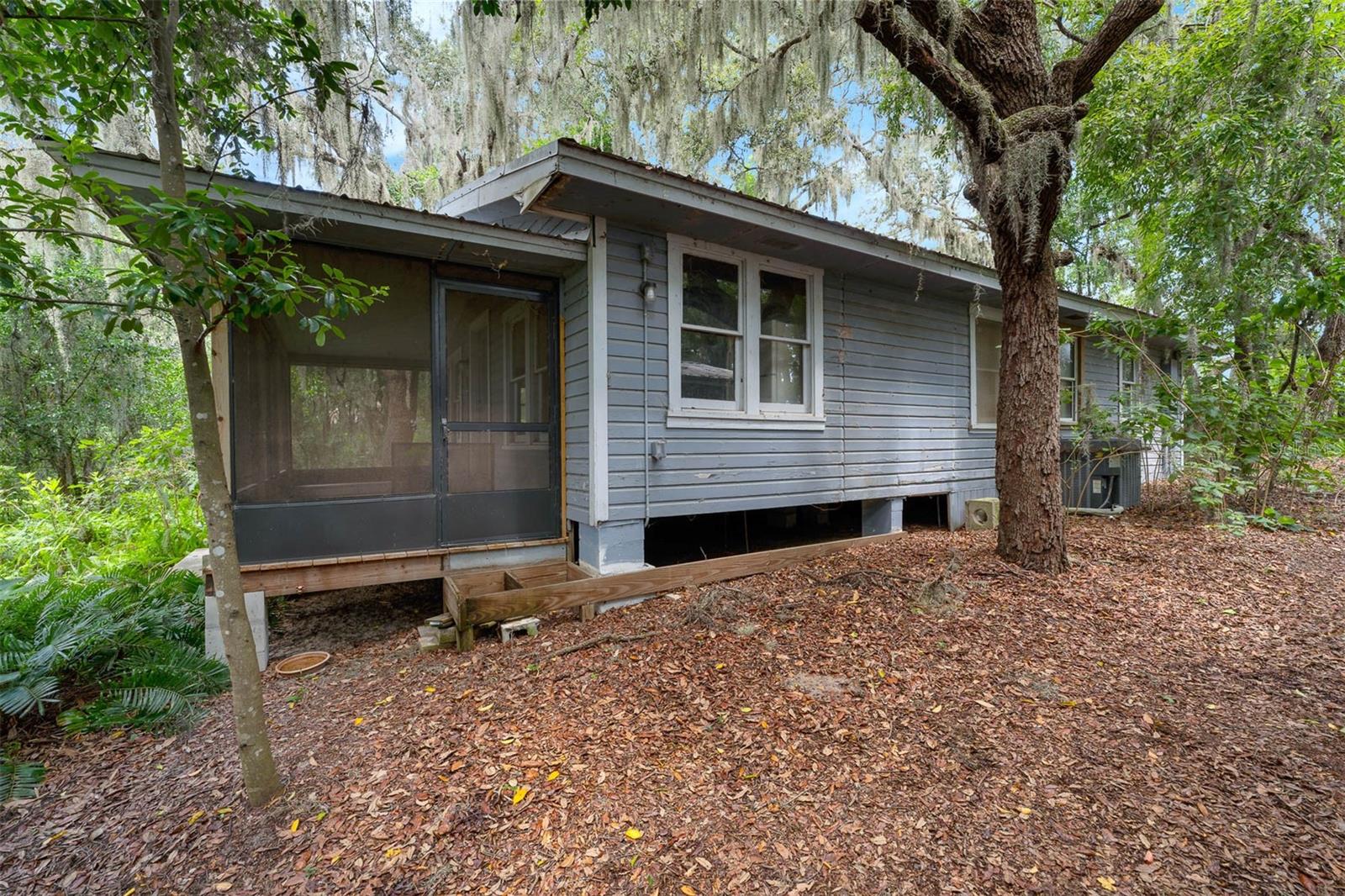 Image 26 of 44 For 17226 Lake Ingram Road
