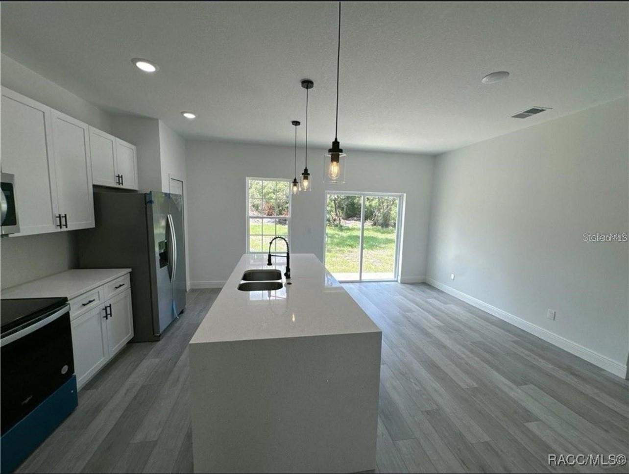 Image 12 of 19 For 8908 Gilovu Drive