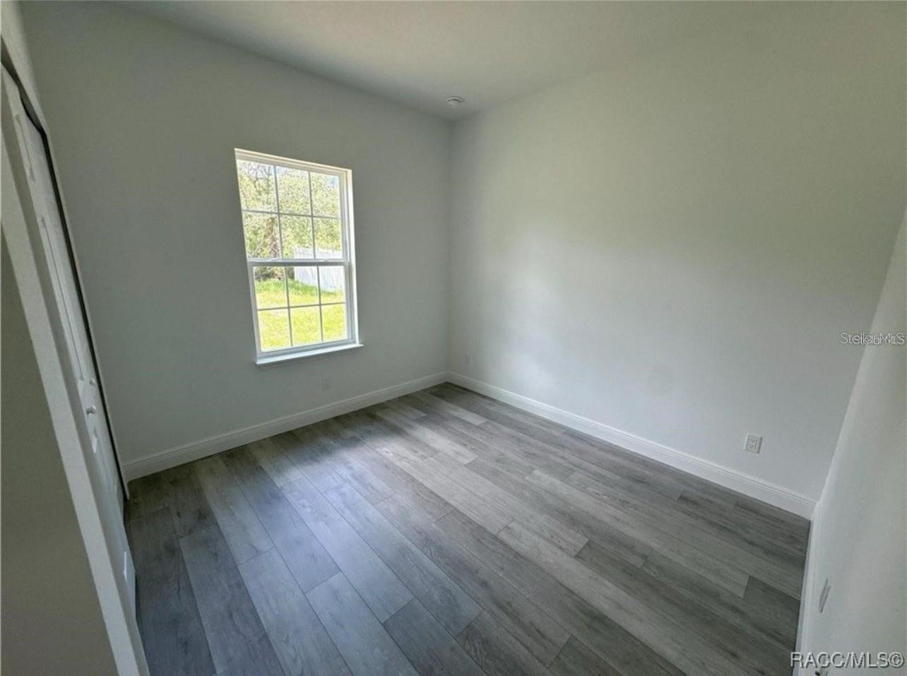 Image 17 of 19 For 8908 Gilovu Drive