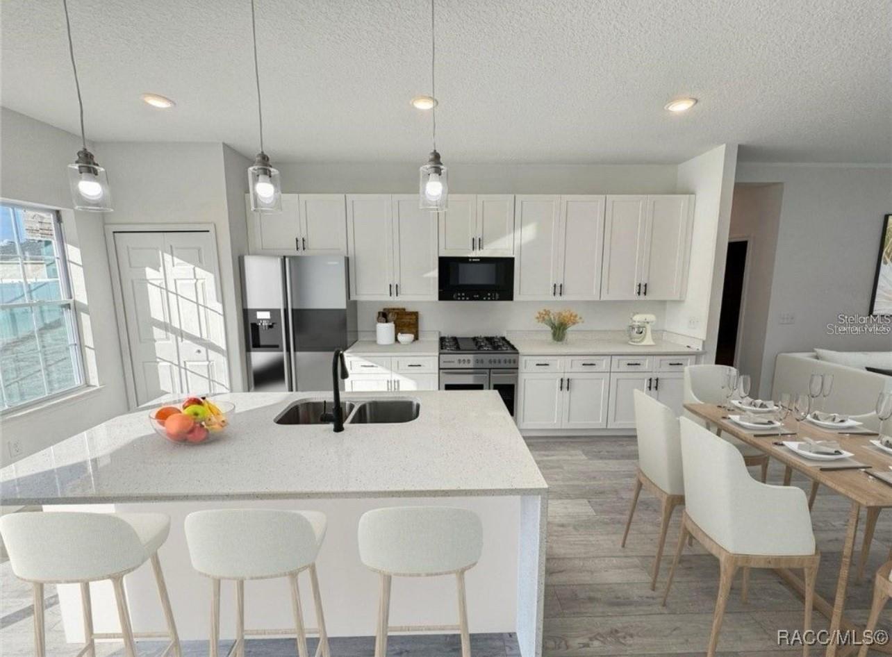 Image 4 of 19 For 8908 Gilovu Drive