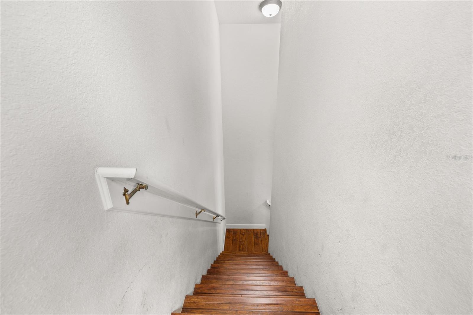 Image 39 of 69 For 1178 Black Walnut Court