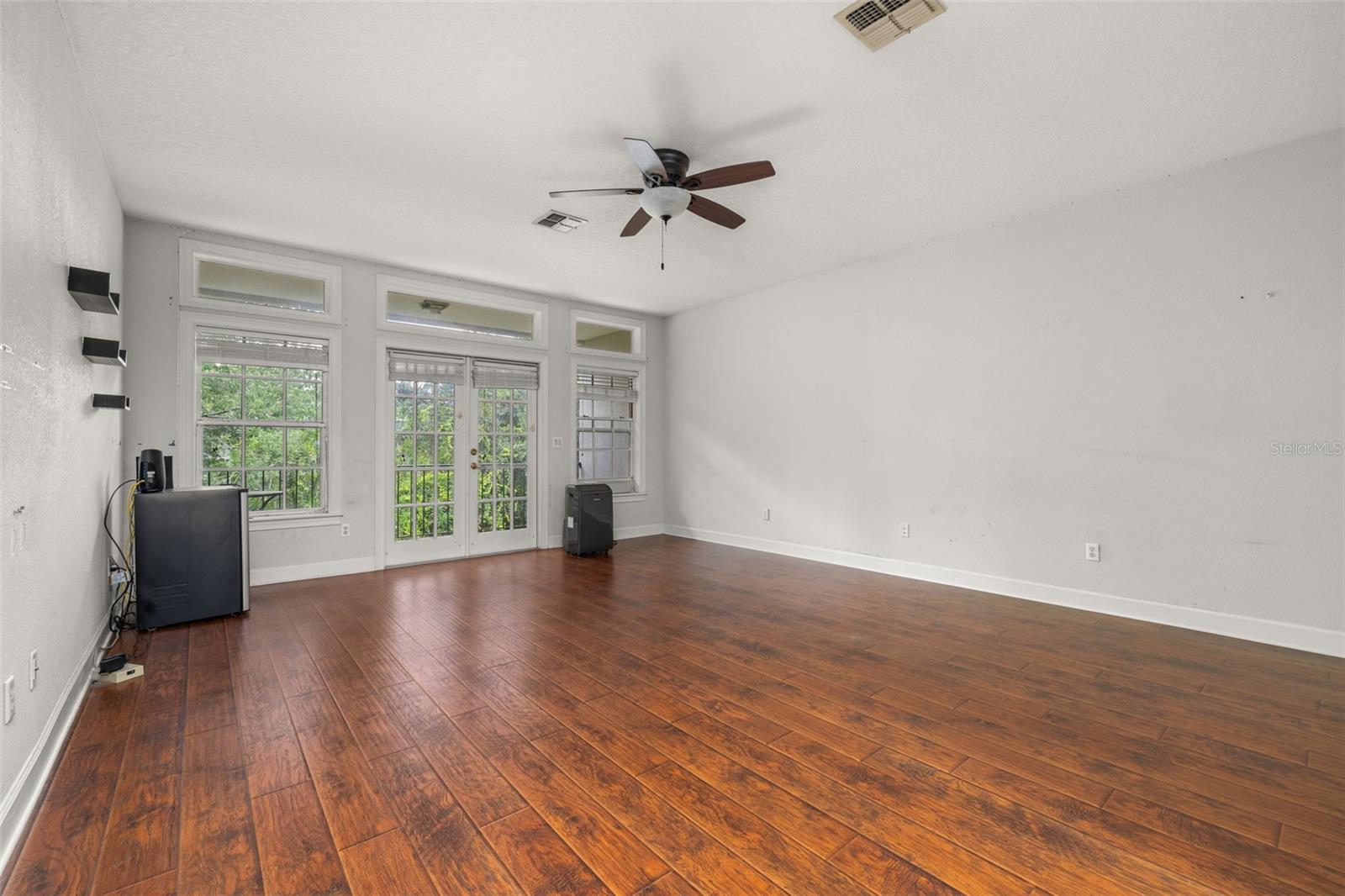 Image 42 of 69 For 1178 Black Walnut Court