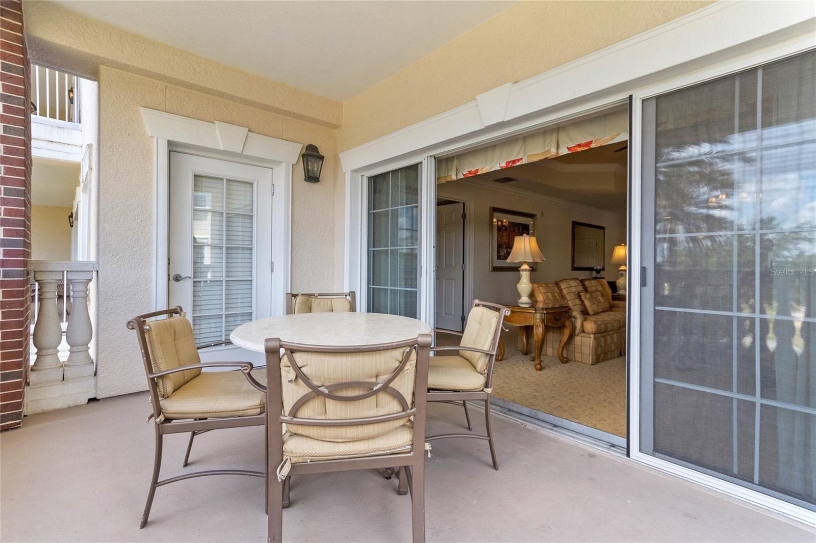 Image 17 of 31 For 1106 Sunset View Circle 201