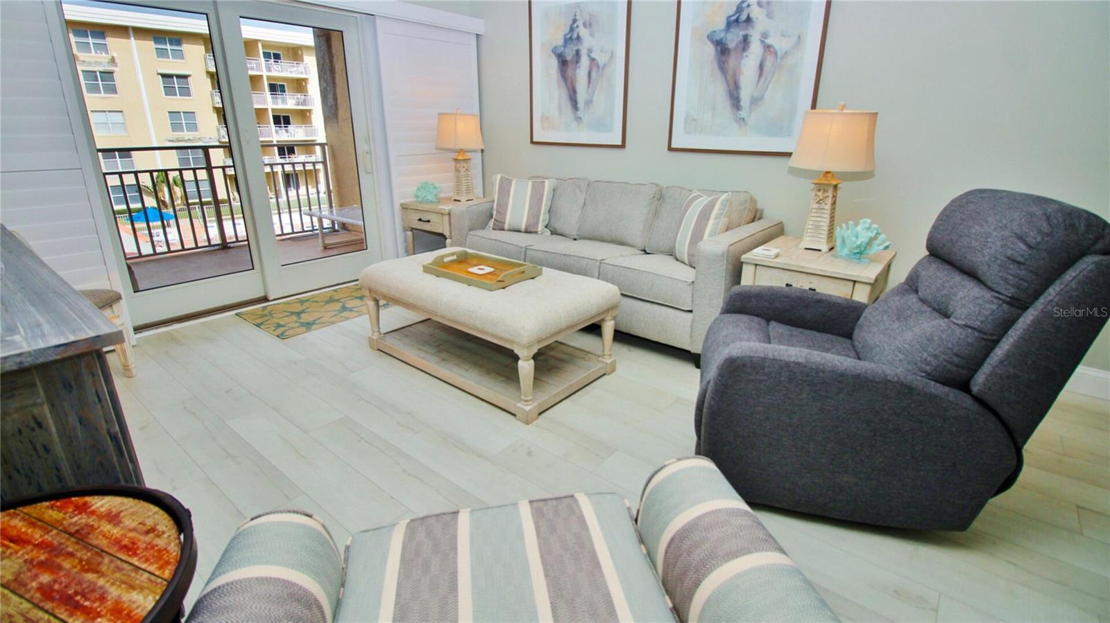 Image 13 of 43 For 4153 S Atlantic Avenue #312
