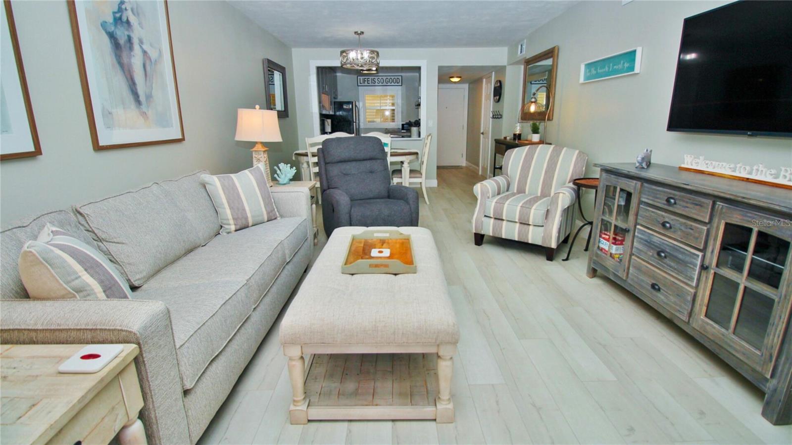 Image 15 of 43 For 4153 S Atlantic Avenue #312