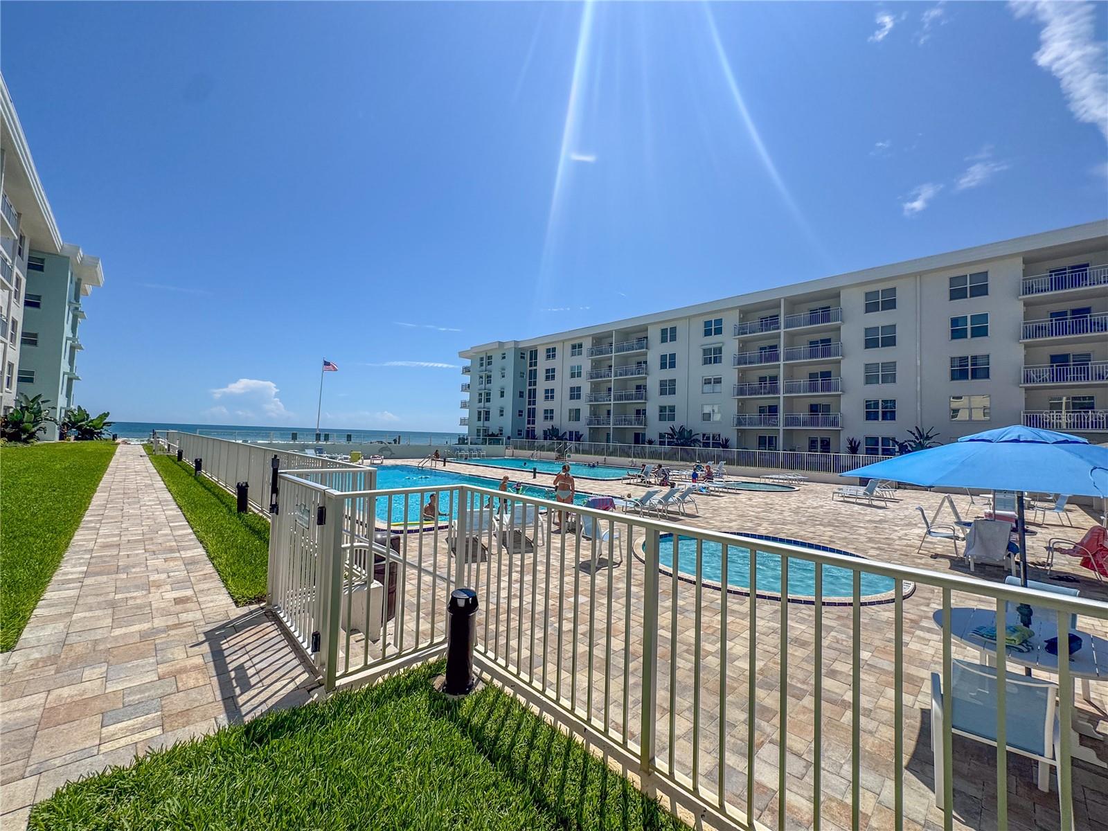 Image 32 of 43 For 4153 S Atlantic Avenue #312