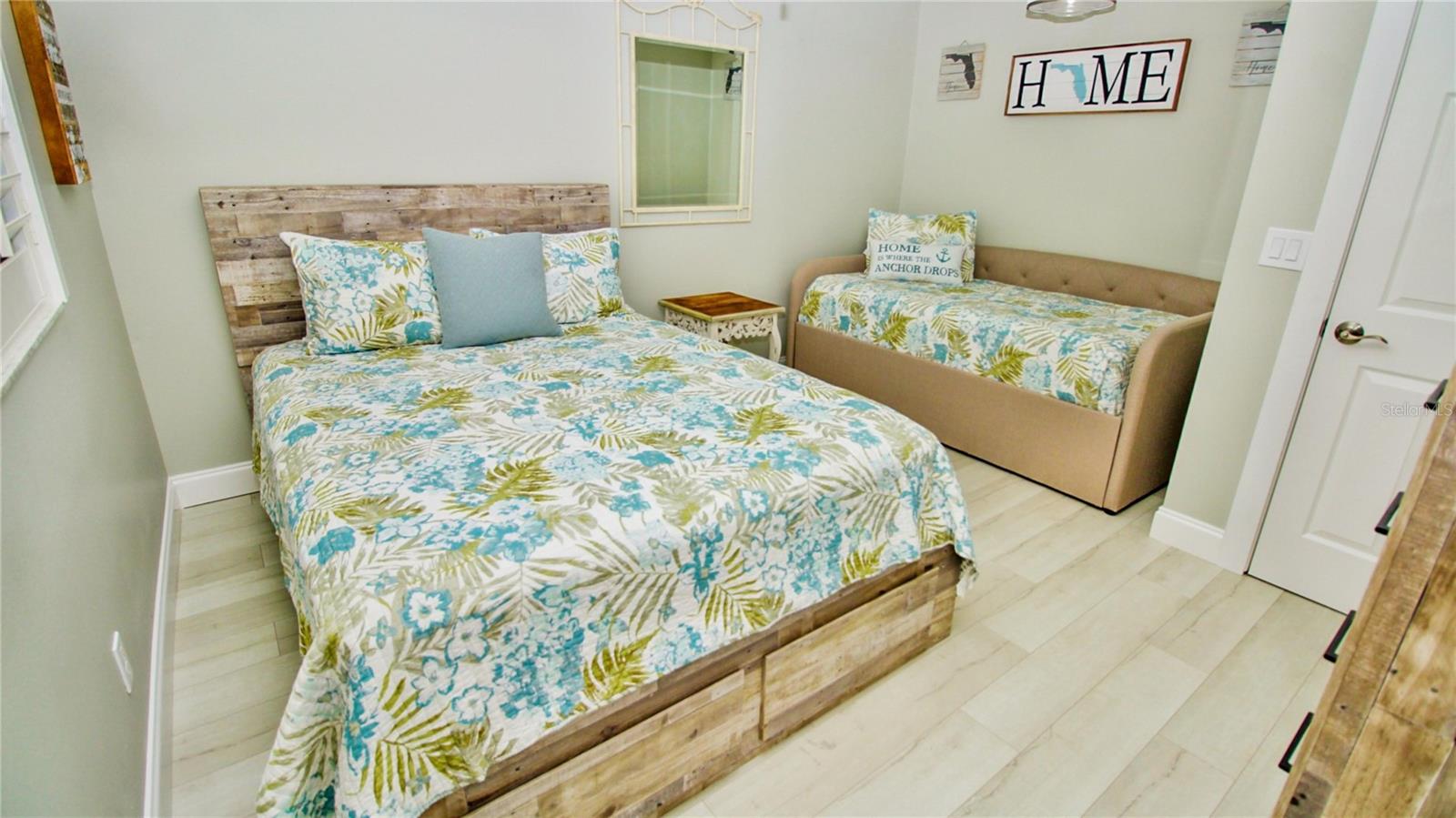 Image 7 of 43 For 4153 S Atlantic Avenue #312