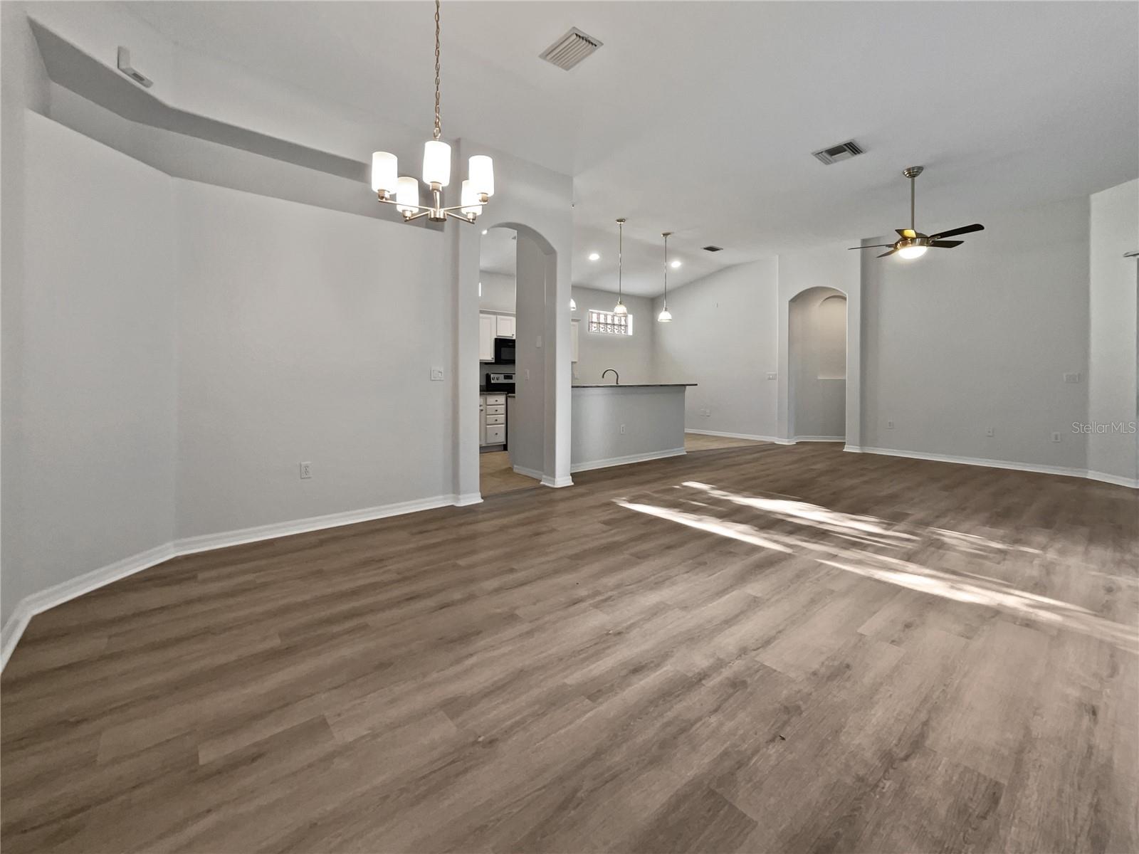 Image 14 of 31 For 3119 78th Avenue E