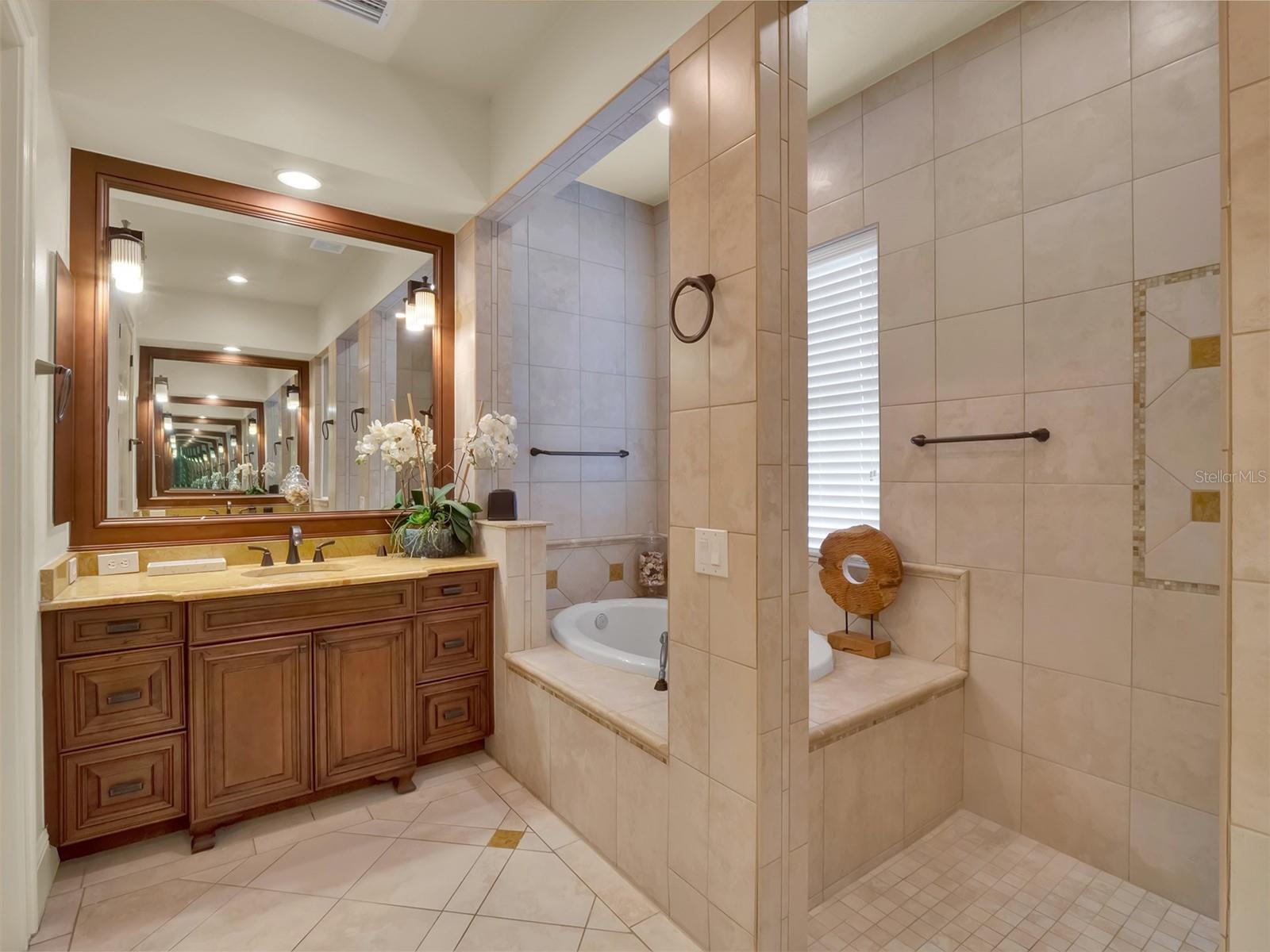 Image 41 of 67 For 1284 Grand Traverse Parkway
