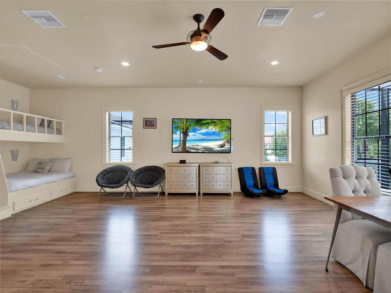 Image 46 of 67 For 1284 Grand Traverse Parkway