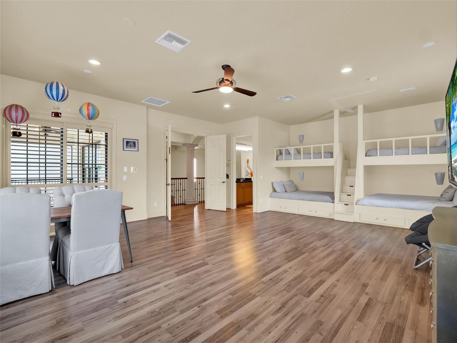 Image 49 of 67 For 1284 Grand Traverse Parkway