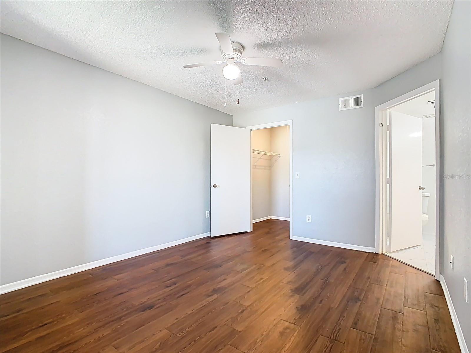 Image 15 of 34 For 2210 Grand Cayman Court 1726
