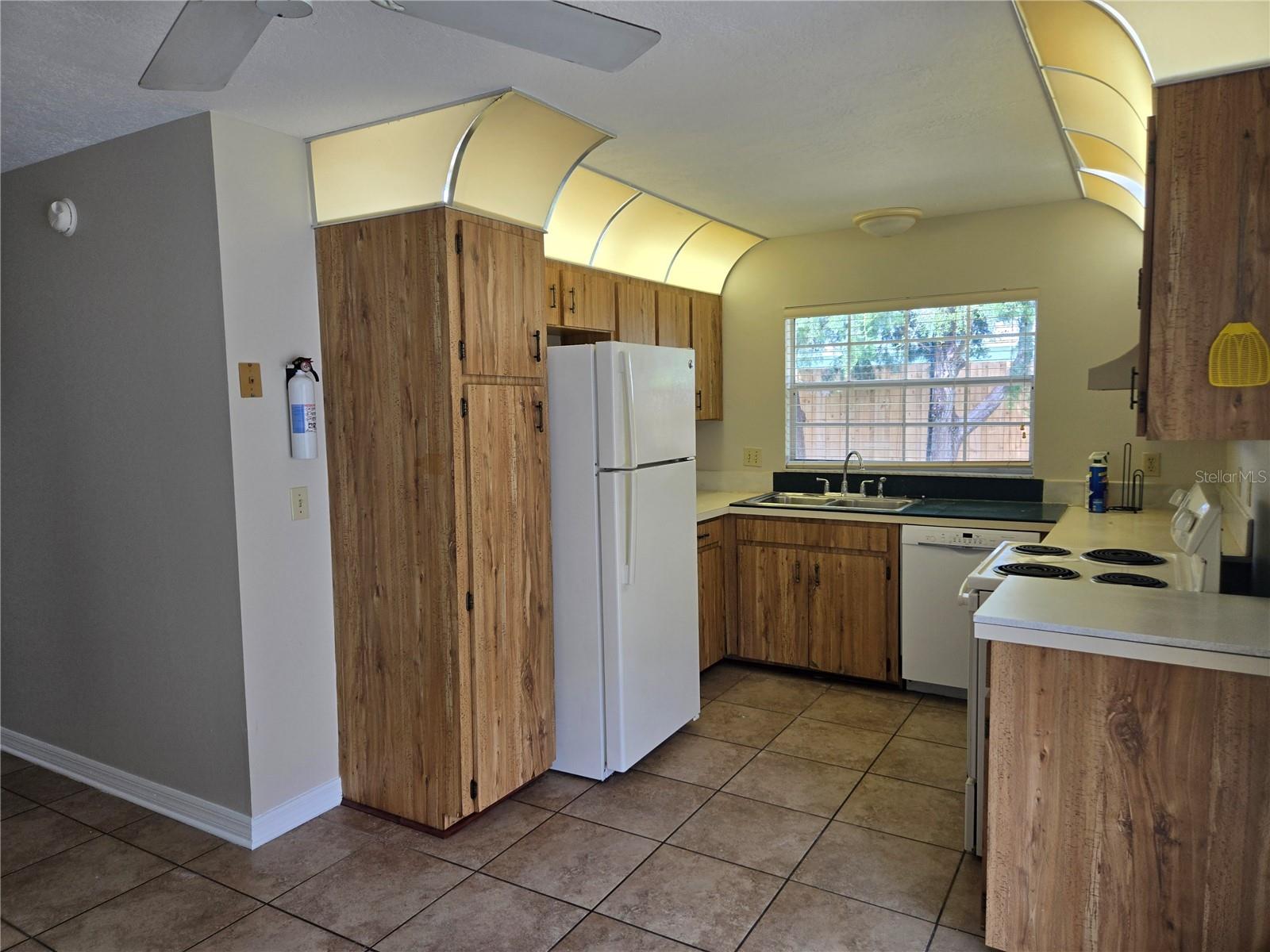 Image 6 of 16 For 1666 Tremont Lane