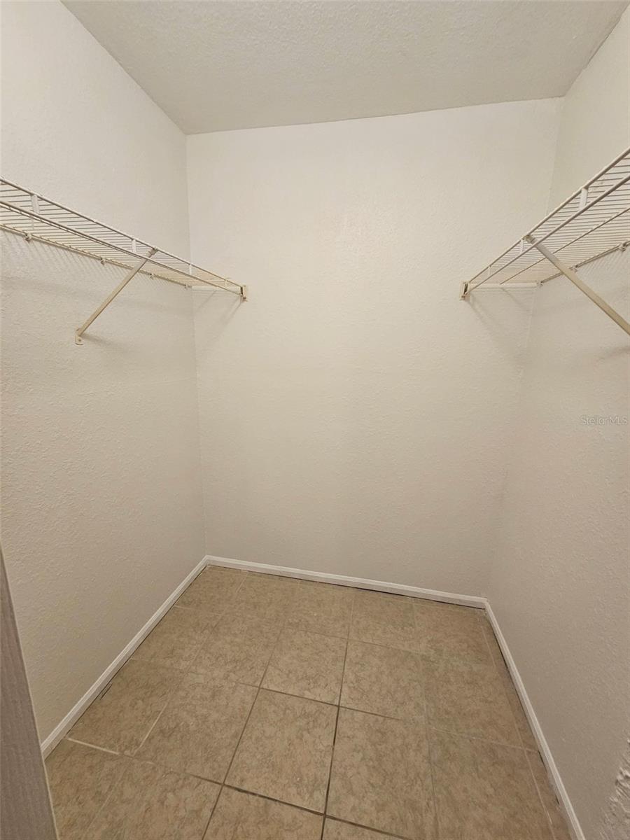 Image 13 of 13 For 5040 Park Central Drive 2017