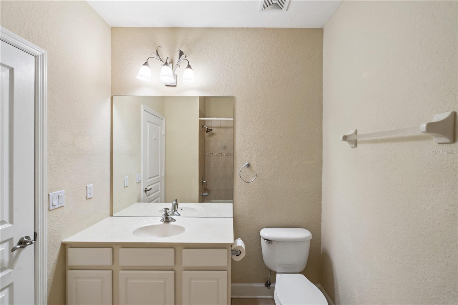 Image 17 of 21 For 6375 San Lazaro Court 102