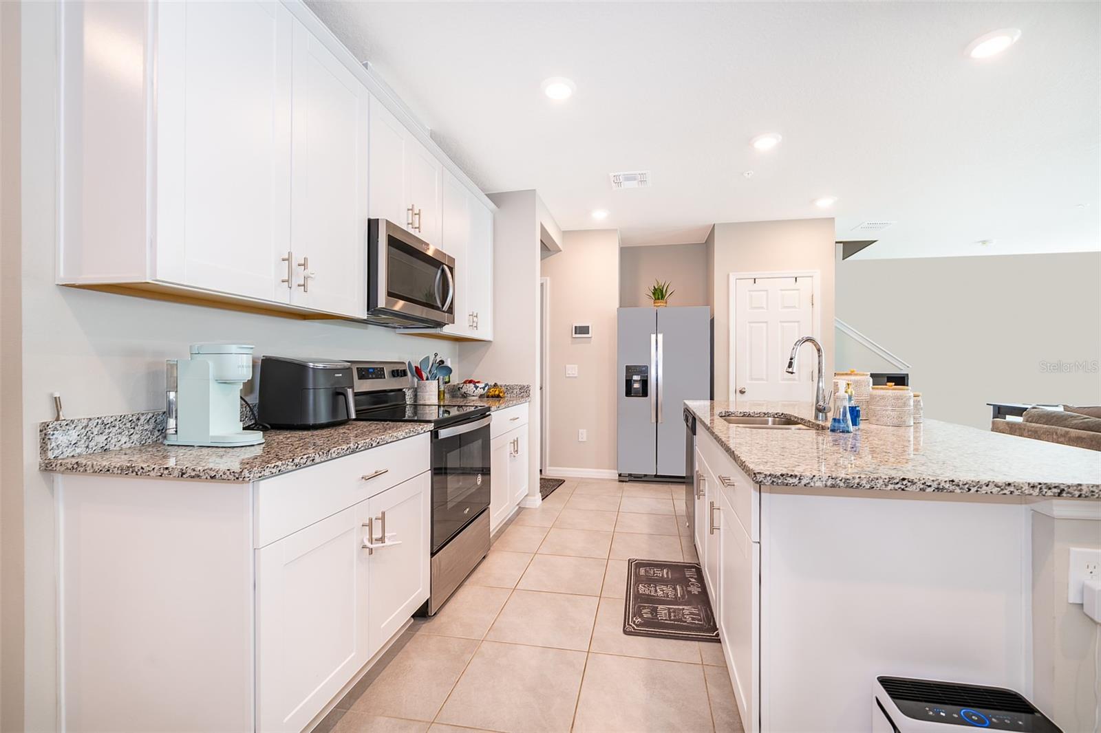 Image 6 of 24 For 2555 Sweet Viburnum Way