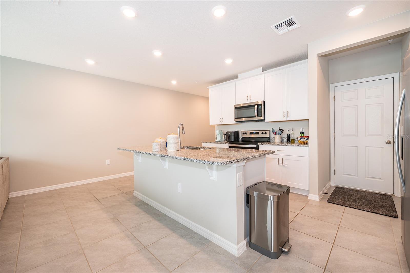 Image 7 of 24 For 2555 Sweet Viburnum Way