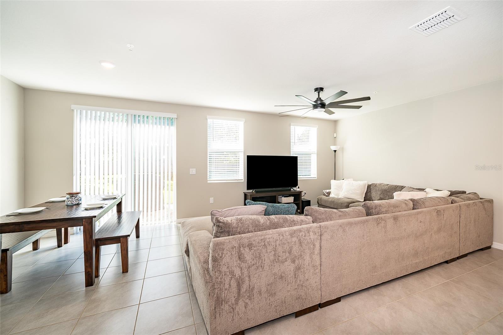 Image 8 of 24 For 2555 Sweet Viburnum Way