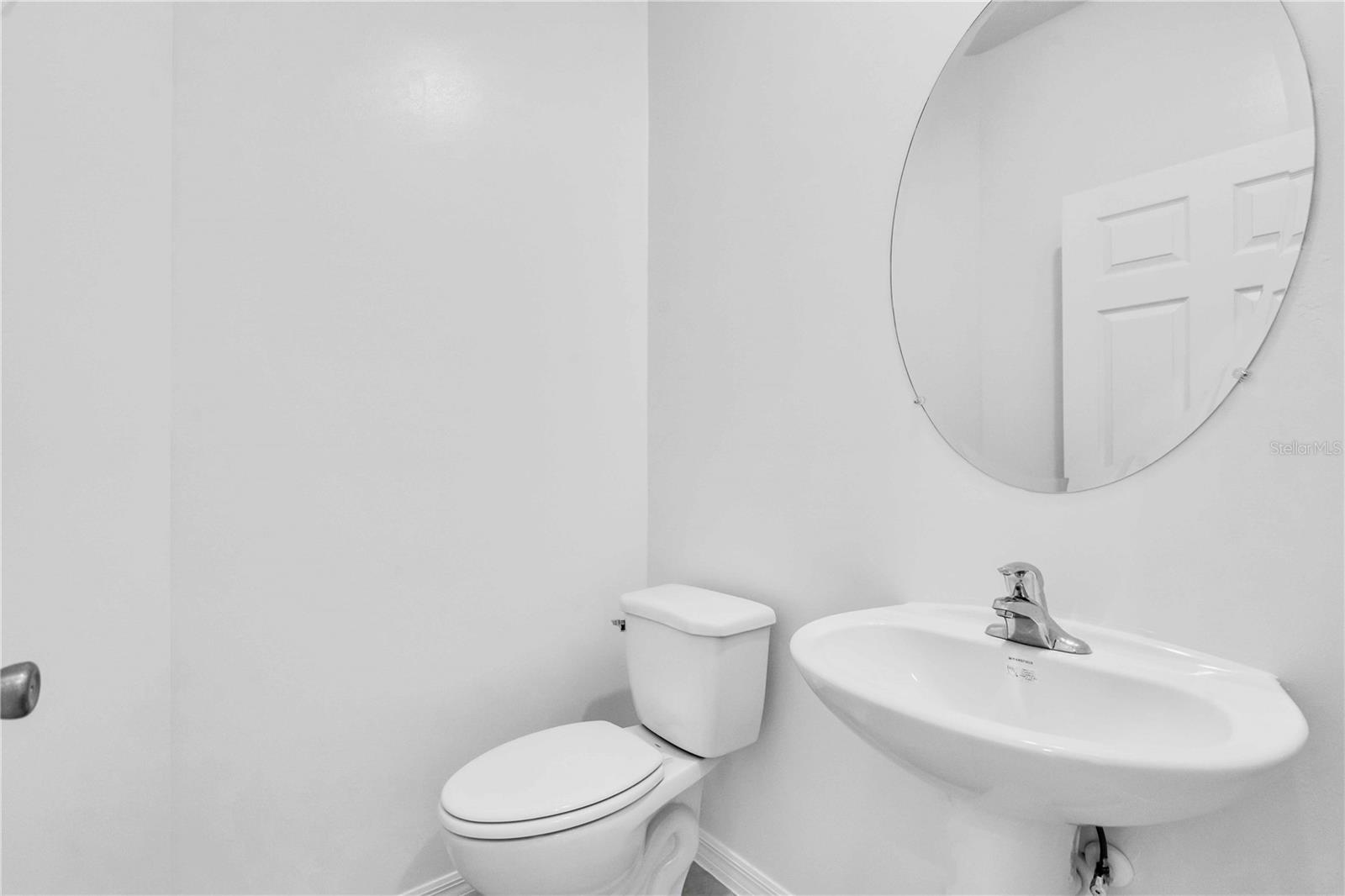 Image 11 of 18 For 1431 Alston Bay Boulevard