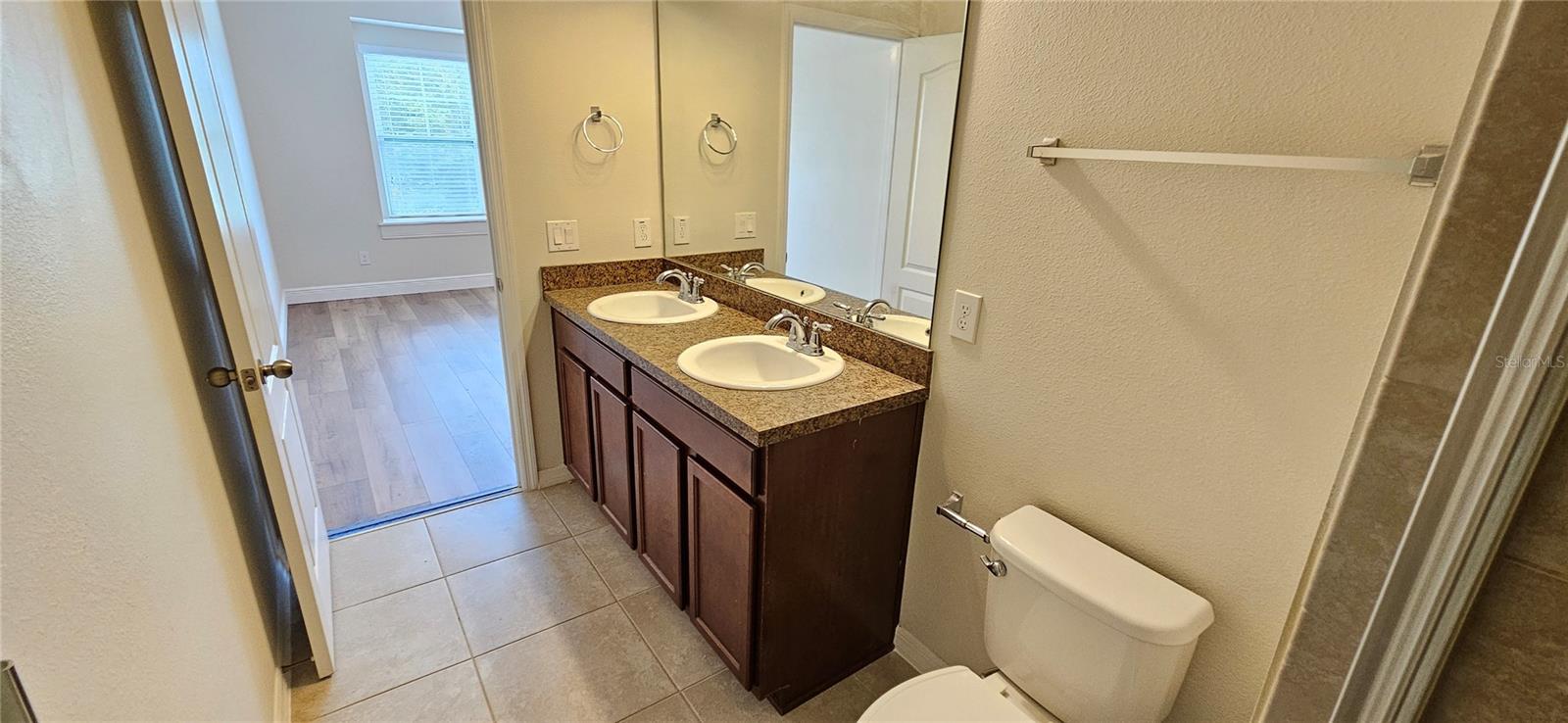 Image 12 of 18 For 7712 Rigby Street