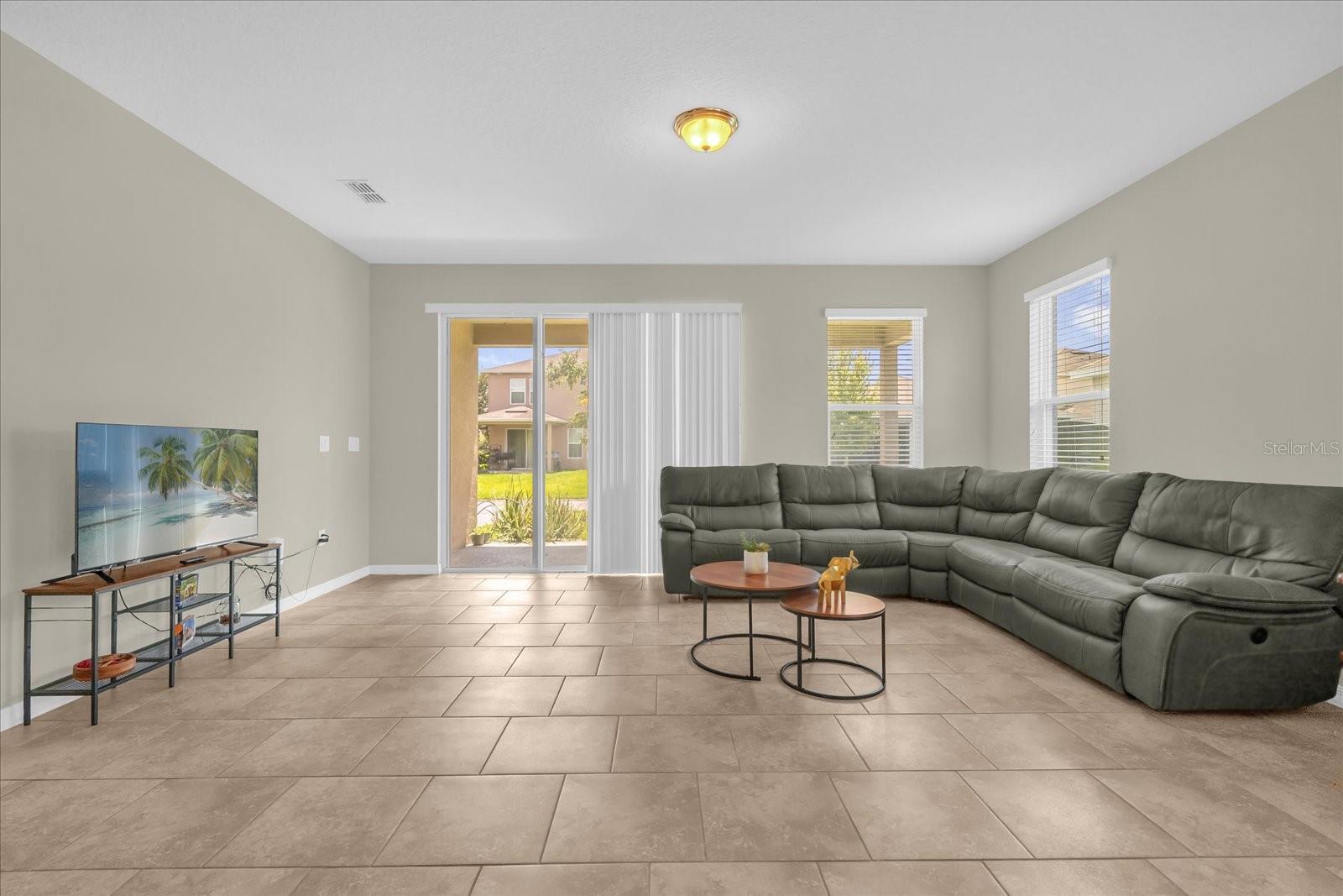 Image 5 of 26 For 2178 J Lawson Boulevard