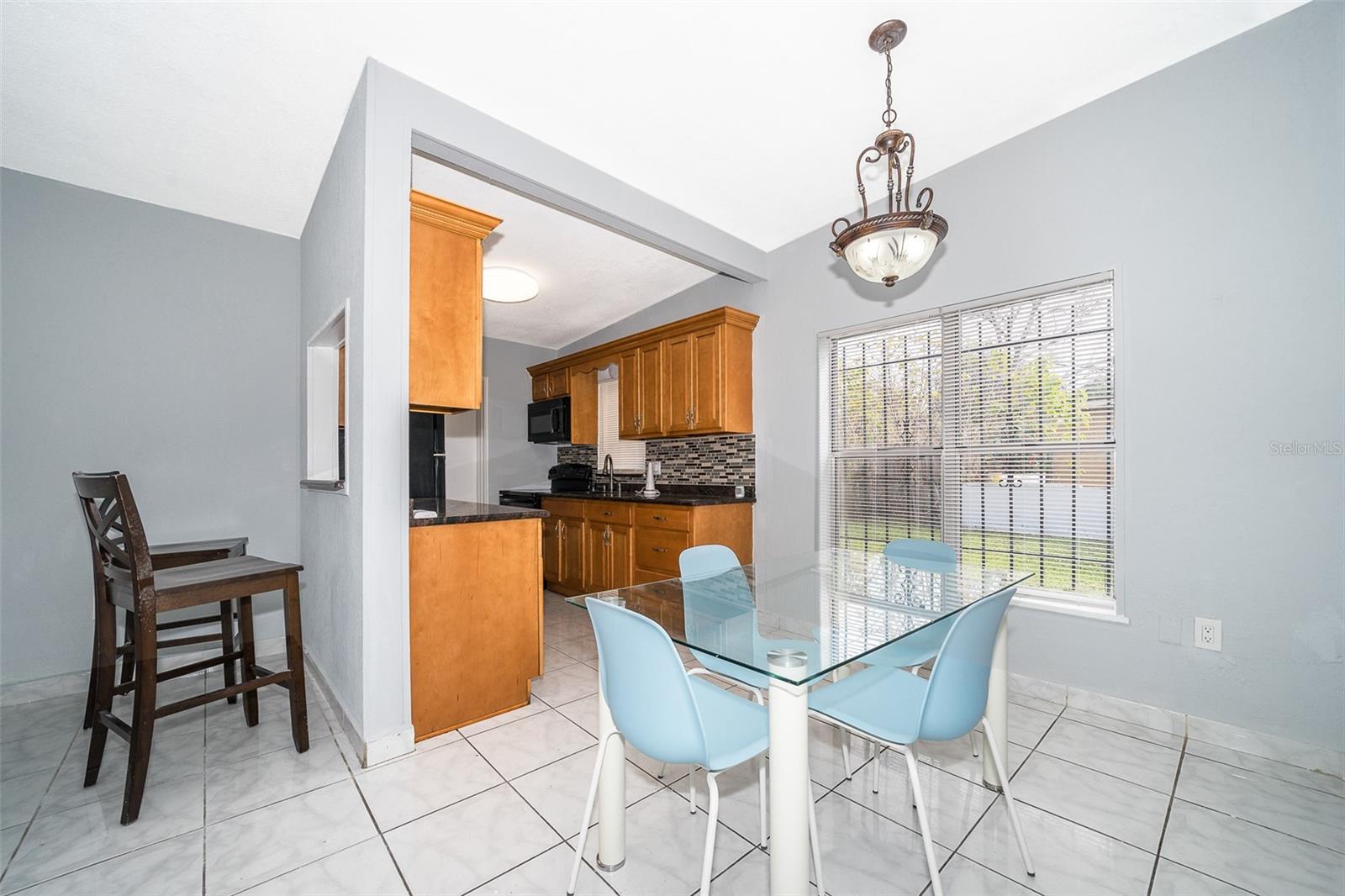 Image 10 of 24 For 1213 Lawne Boulevard