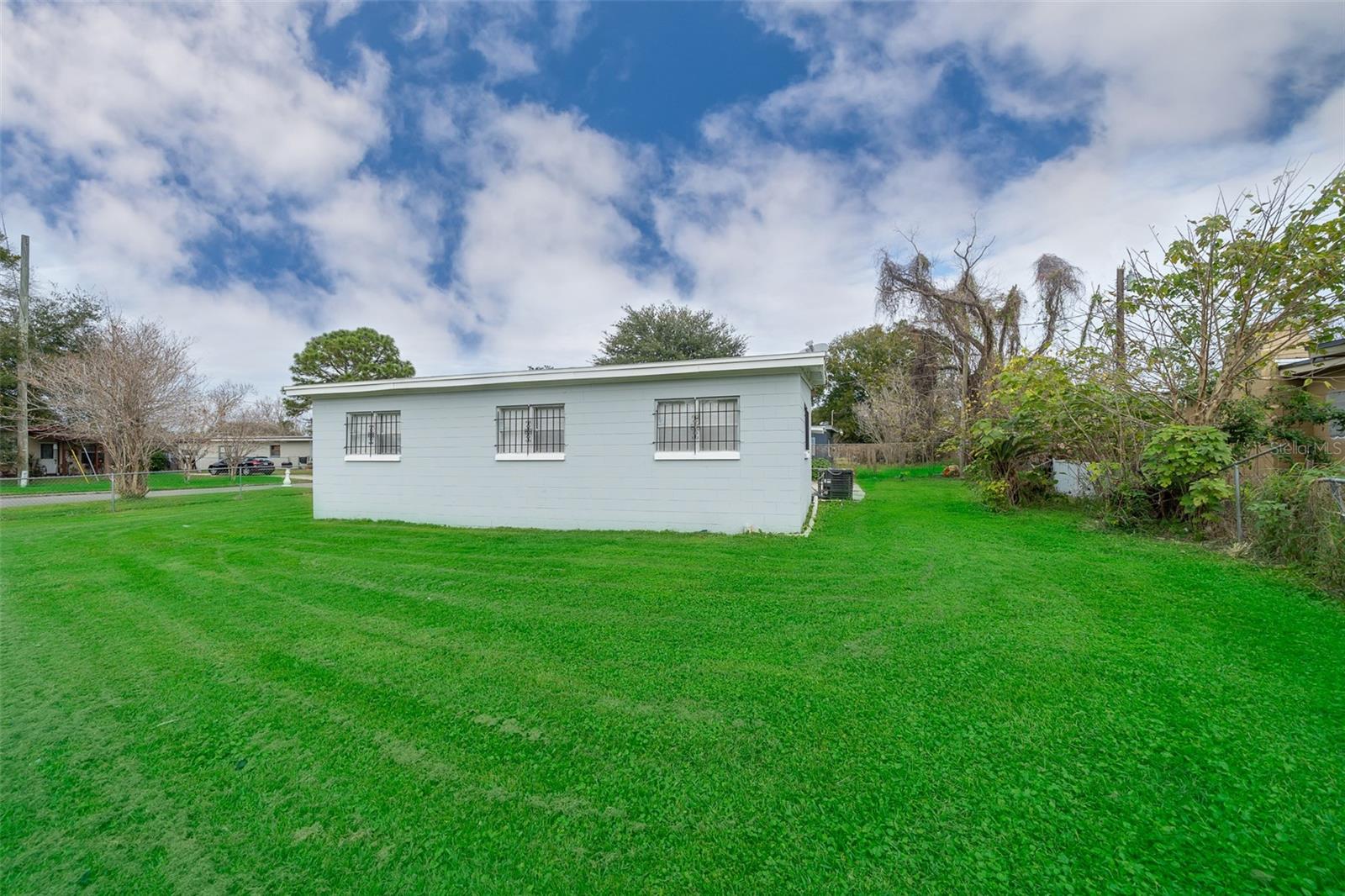 Image 4 of 24 For 1213 Lawne Boulevard