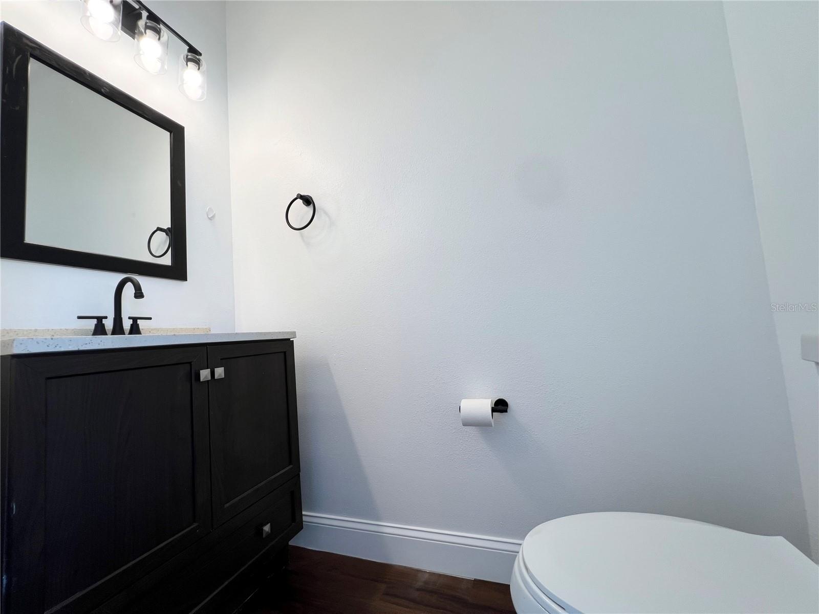 Image 11 of 69 For 7138 Five Oaks Drive