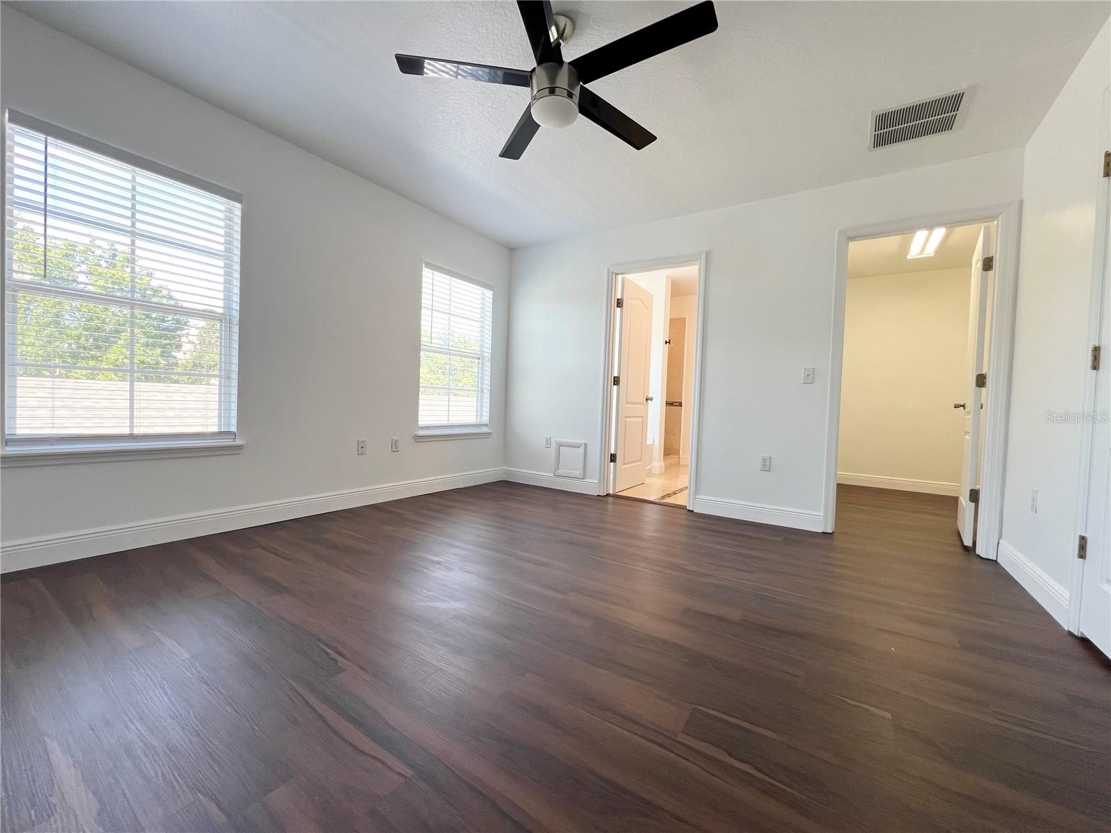 Image 33 of 69 For 7138 Five Oaks Drive