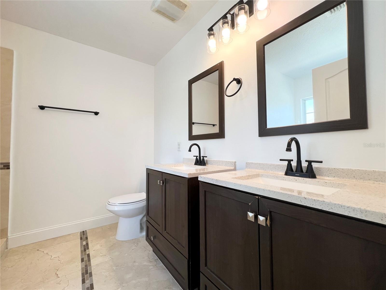 Image 35 of 69 For 7138 Five Oaks Drive