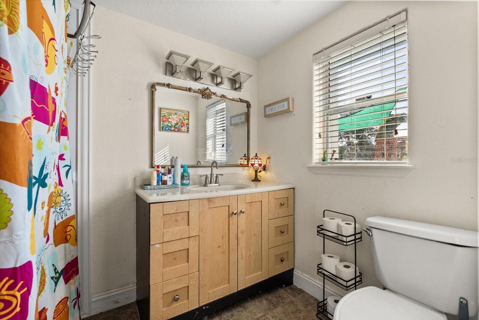 Image 18 of 39 For 660 Shady Nook Drive