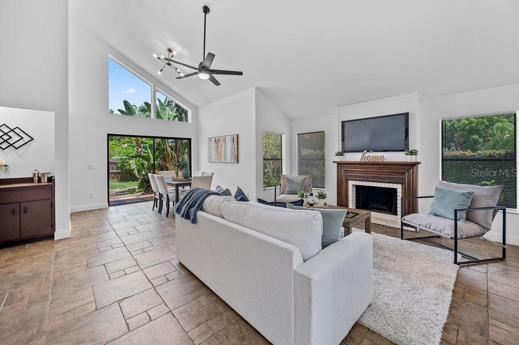 Image 9 of 26 For 1450 Harbour Drive