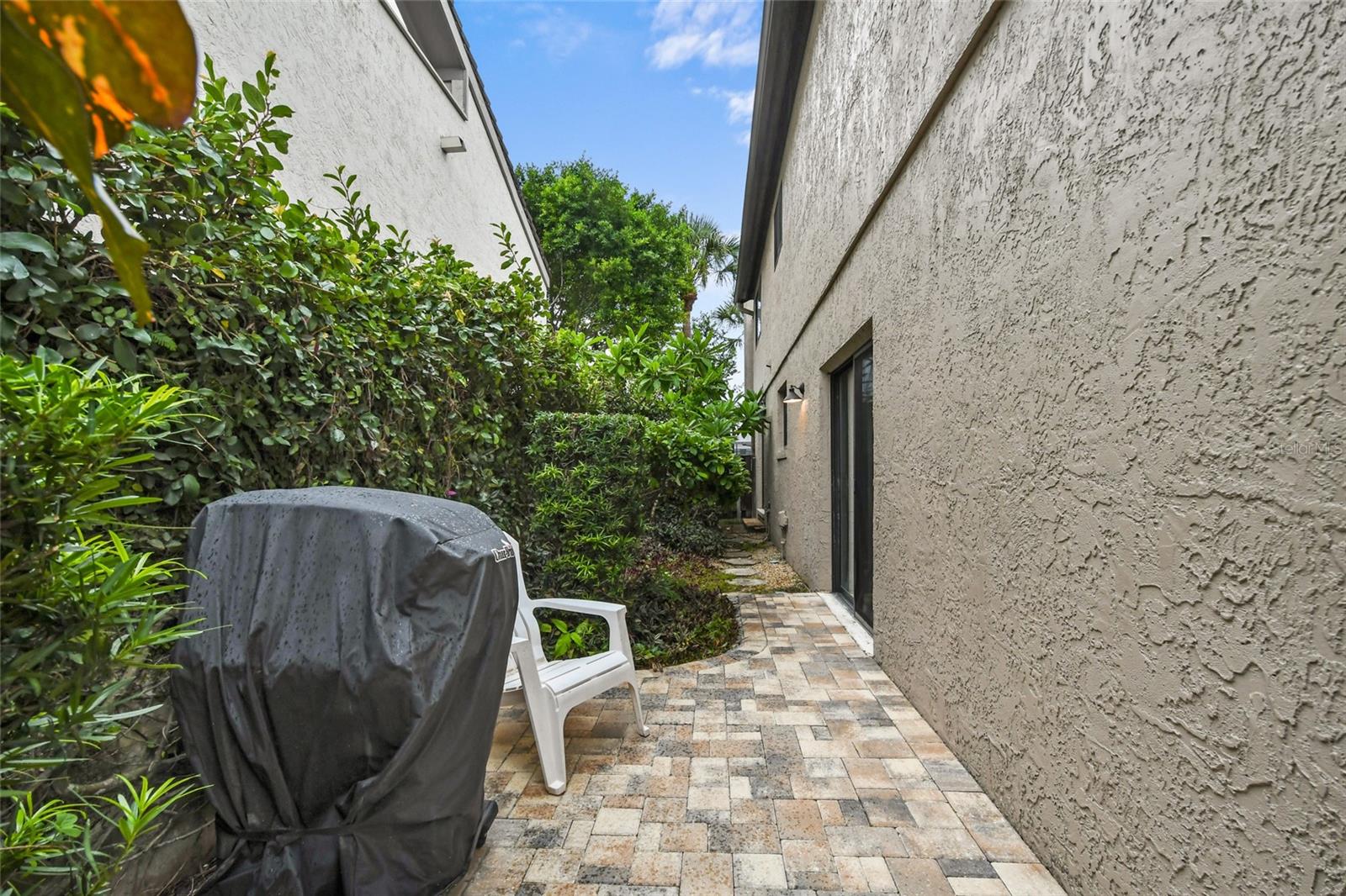 Image 25 of 30 For 1094 Azalea Lane 4