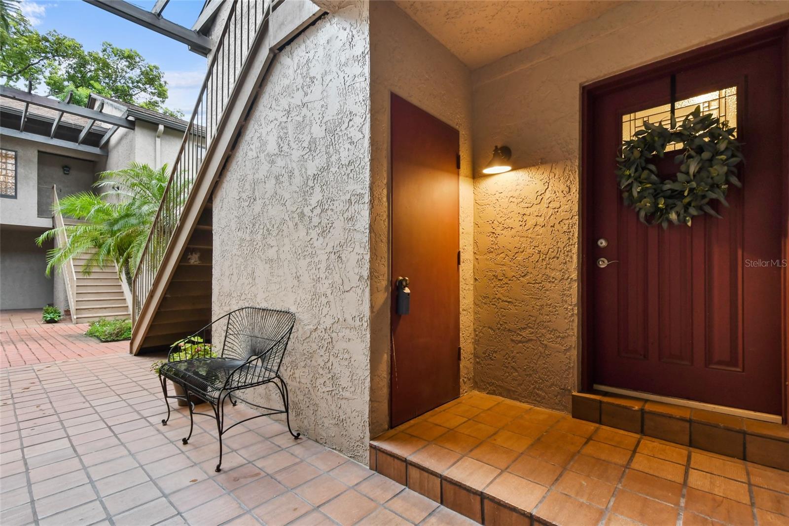 Image 3 of 30 For 1094 Azalea Lane 4