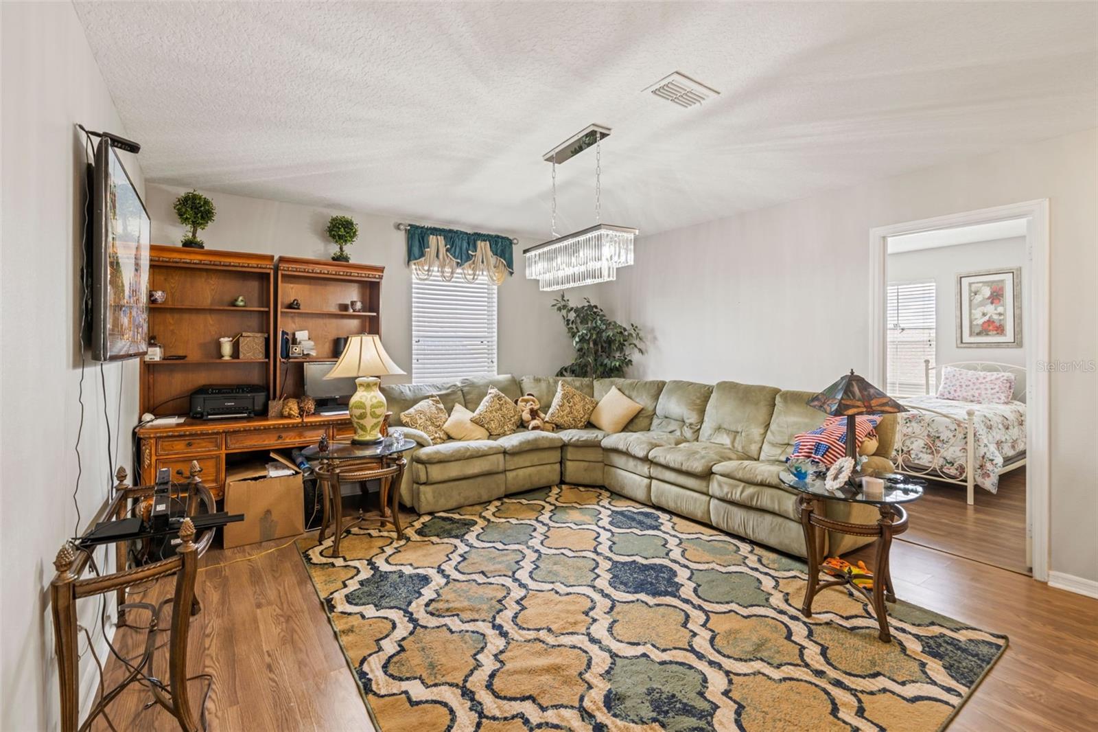 Image 25 of 43 For 1704 Pine Ridge Drive
