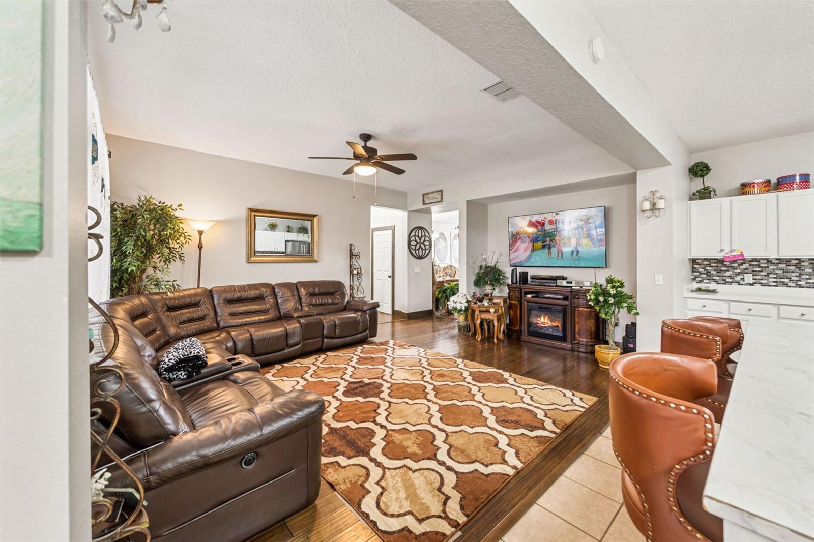 Image 7 of 43 For 1704 Pine Ridge Drive