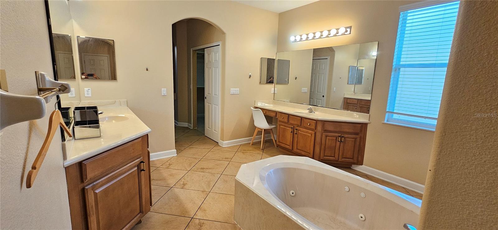 Image 21 of 29 For 12535 Dallington Terrace