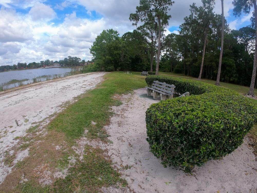 Listing photo id 52 for 3916 Atrium Drive Drive 4