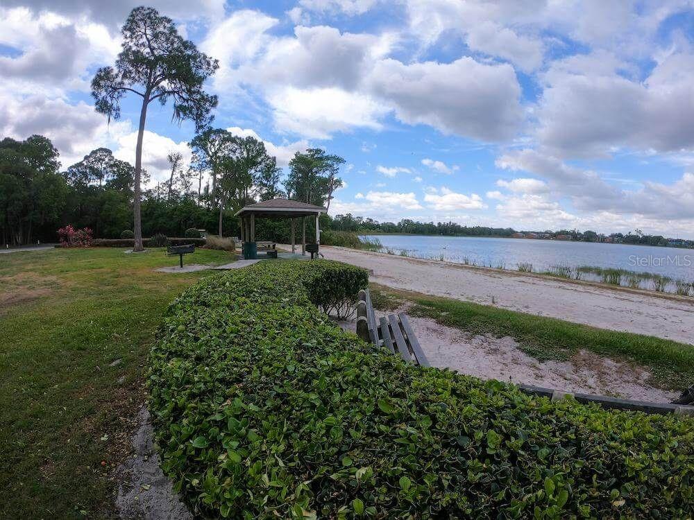Listing photo id 53 for 3916 Atrium Drive Drive 4