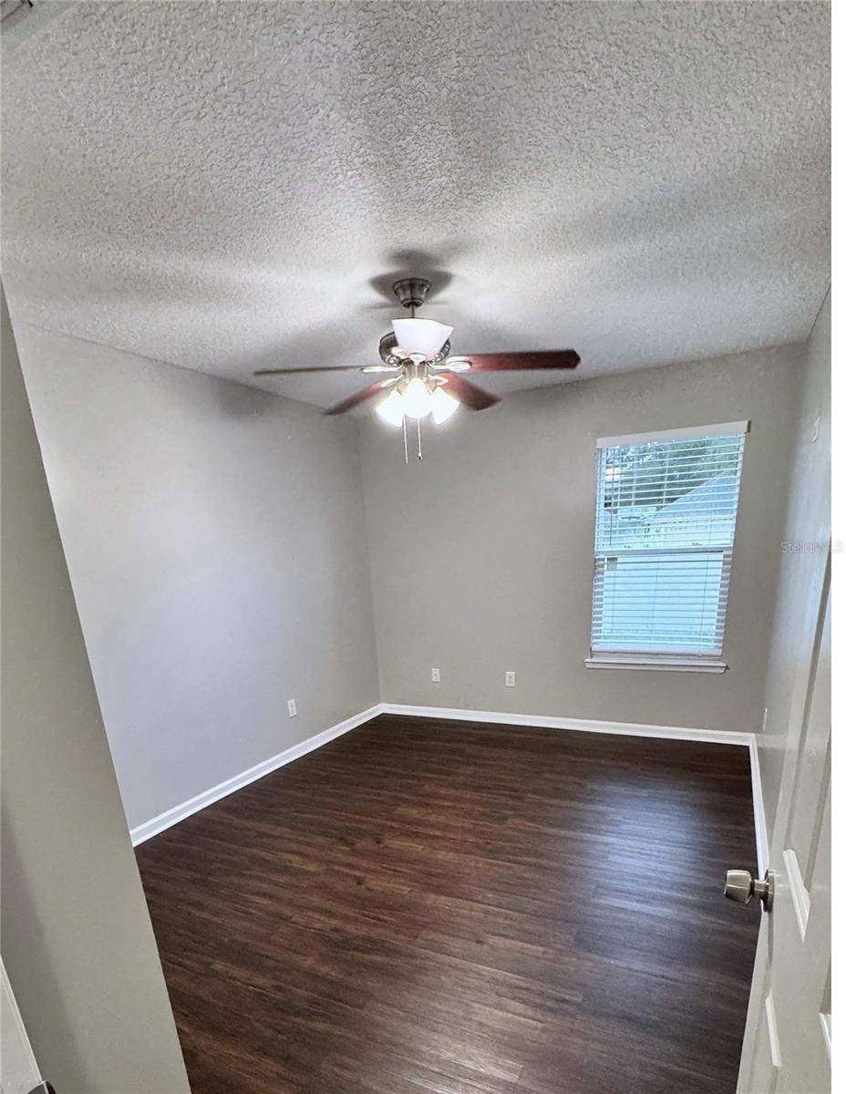 Image 17 of 24 For 12070 Stirrup Court