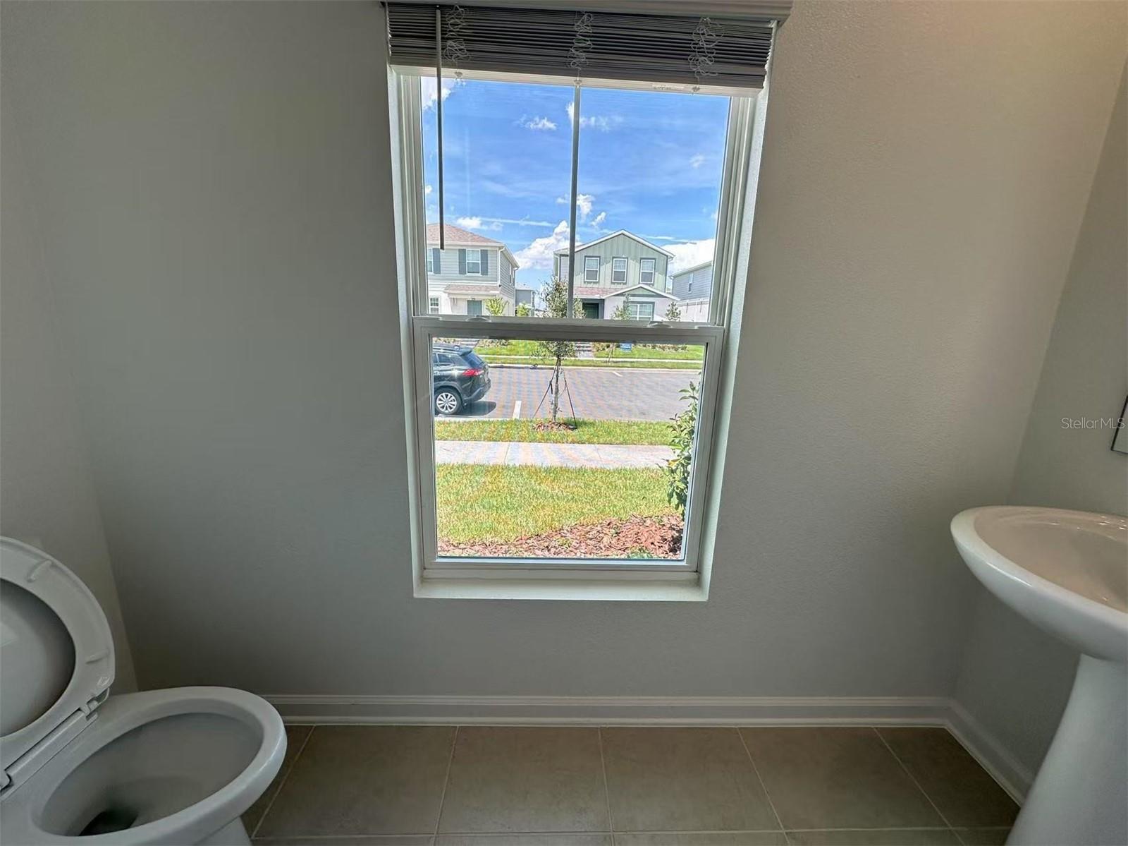 Image 8 of 23 For 7143 Rosy Sky Avenue