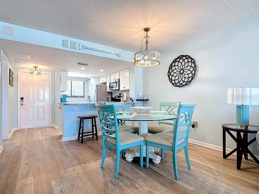 Image 2 of 23 For 8350 Estero Boulevard 333