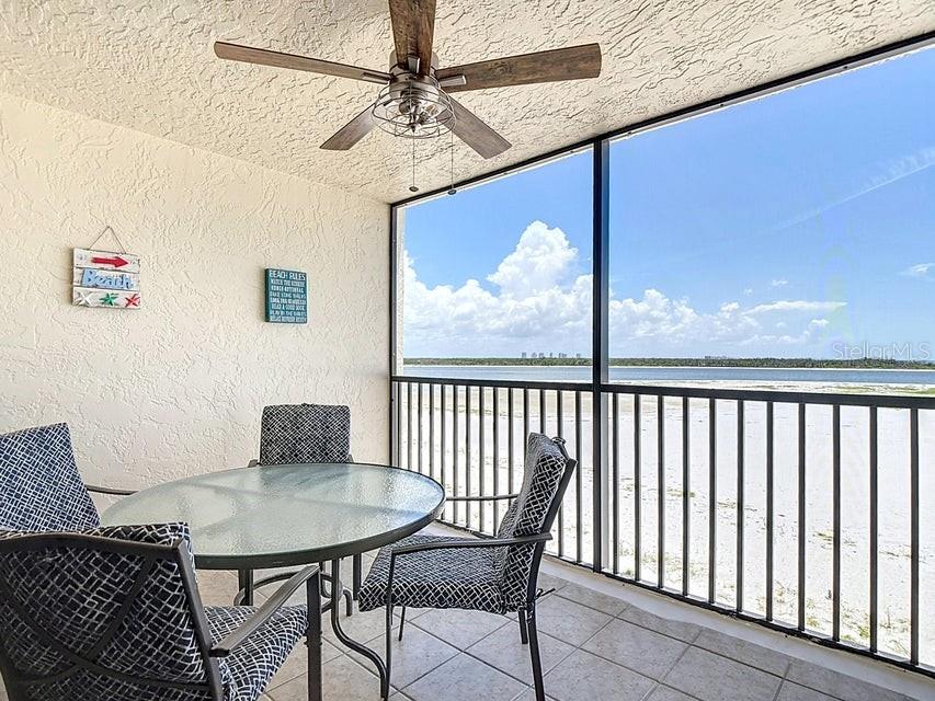 Image 20 of 23 For 8350 Estero Boulevard 333