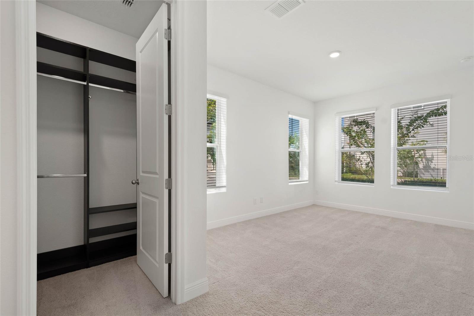 Image 8 of 47 For 12583 Willstatter Avenue