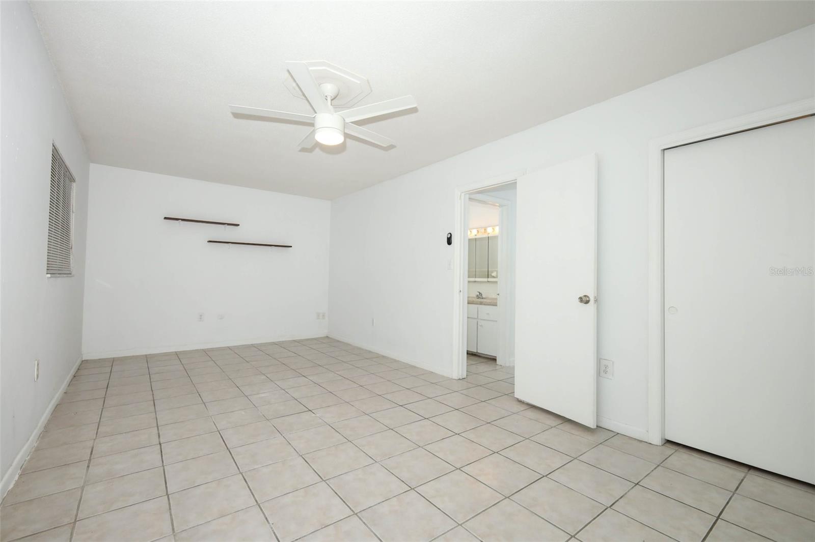 Image 16 of 38 For 500 Altaloma Avenue